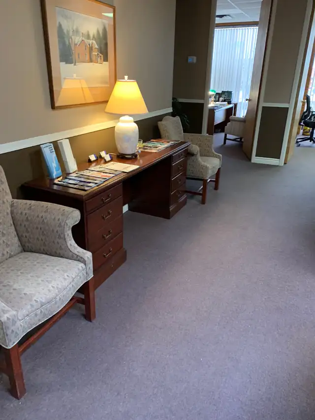 Beautiful downtown Oakville office space in Commercial & Office Space for Rent in Oakville / Halton Region - Image 7