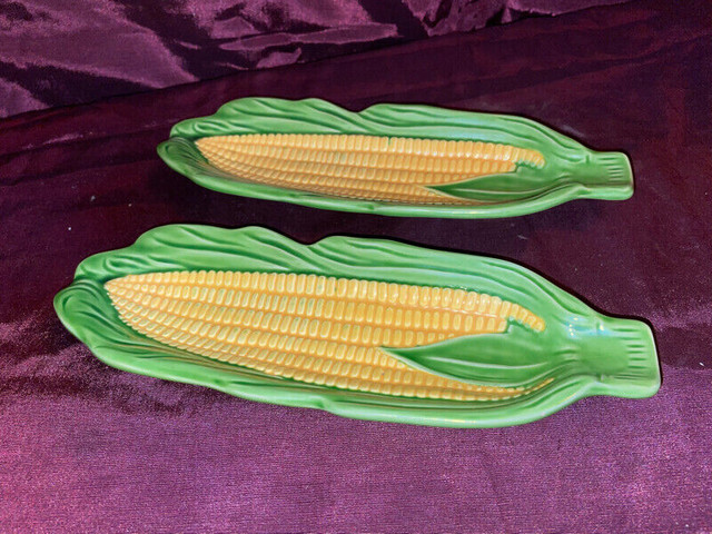 Vintage Corn on the Cob Holders - Pottery  Dishes - in Arts & Collectibles in Mississauga / Peel Region - Image 2
