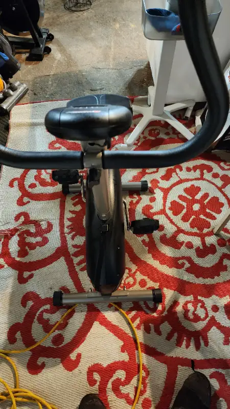 Exercise Bike, stationary pedal bike Advantage Fitness 240 in Exercise Equipment in Oakville / Halton Region - Image 8
