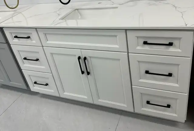 Vanities - NEW in Bathing & Changing in Oakville / Halton Region - Image 2