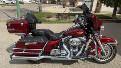 96qu in engine. LED auxiliary lights. LED signal lights. Klock- Works windshield. Mustang seat with...