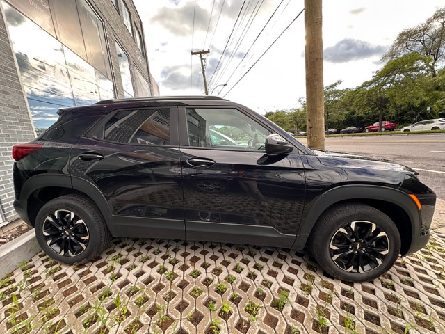 Chevrolet TrailBlazer 2023 Lt Awd — photo 4