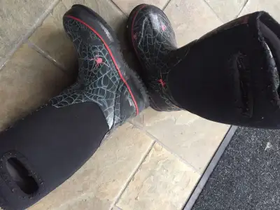 Toddler/kids/children used winter snow sorel and bogs rain boots $20 winter boots Spider-Man - size...