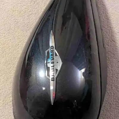 selling used BOULEVARD SUZUKI ENGINE COVERS, perfect for your motorcycle. These covers are designed...