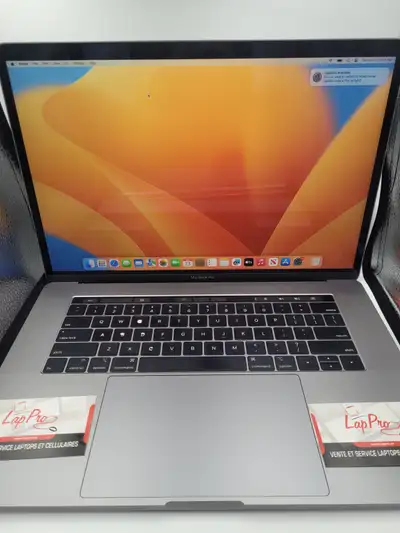 Macbook Pro en excellent etat 2019, View more