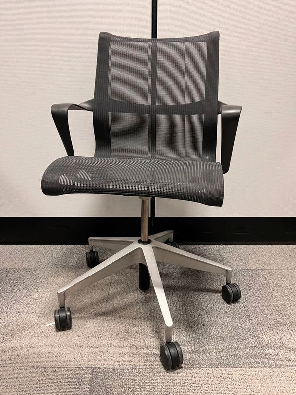 Herman Miller Setu - Grey in Chairs & Recliners in Markham / York Region