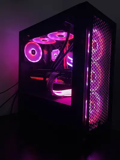 Custom High-End Gaming PC, View more