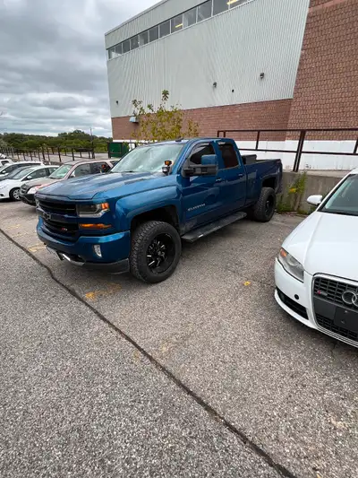 Clean truck drives good it comes with the rims have a spare set of winter tires for it on steel rims...