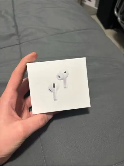 Airpod Pro Gen 3 encore plastifié écrit moi pour plus d’info