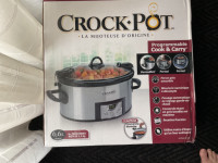 Brand new slow cooker