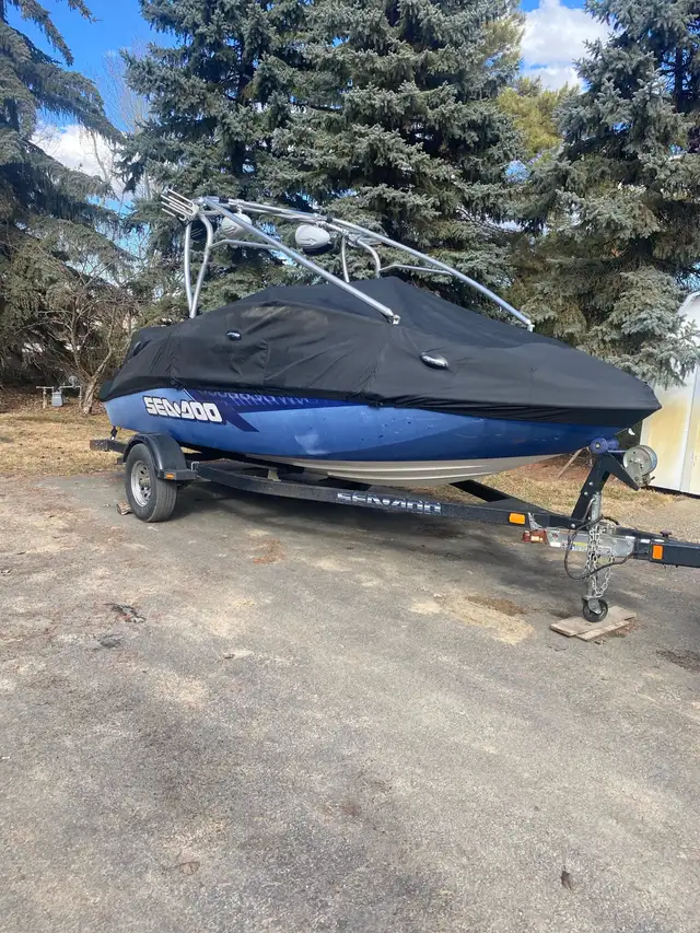 boat and watercraft in Powerboats & Motorboats in Red Deer - Image 2