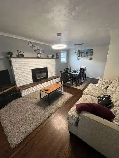Main floor private room Semi furnished Parking available Centennial collage 30 mnt University of Tor...
