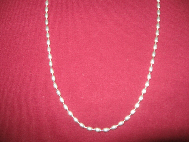 Sterling silver necklace, 32" in Jewellery & Watches in London - Image 2