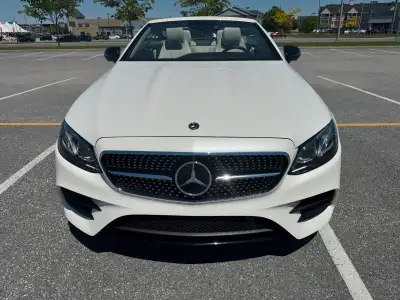 UN BIJOU, seulement 27,400 km, toute équipée, rare, impeccable, NANO-CÉRAMIQUE (juin 2025), pas d'hi...