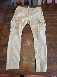 Men's H&M size medium beige Cargo pants 