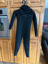Youth Size 14 Rip Curl Dawn Patrol 5/4 Wetsuit