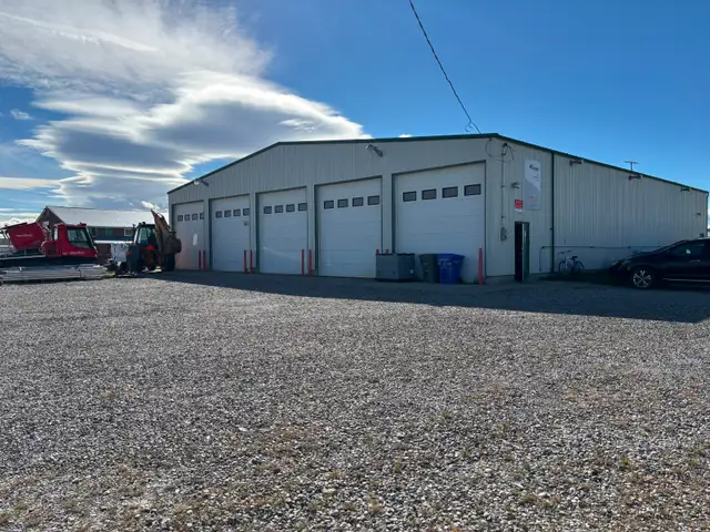 Warehouse / Industrial Building for Sale – $778,000