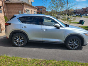 2020 Mazda 5 Signature edition