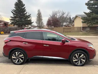 Take your driving experience to the next level with this 2018 Nissan Murano Platinum – where comfort...