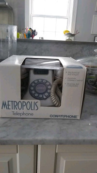 Metropolis conair phone spring lilac color new in the box