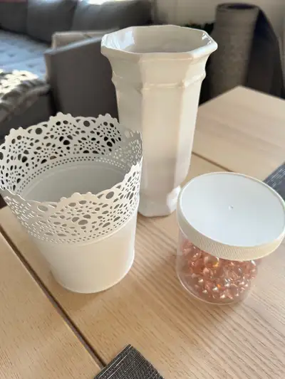 3 DECOR ITEMS, View more