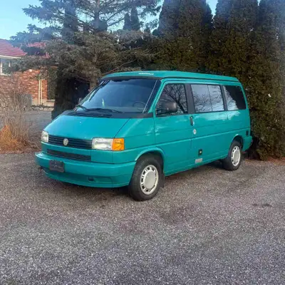 1992 VW Westfalia camper van Caribbean green very clean 187,000 km runs great tinted windows 5 cylin...