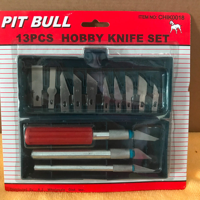 13 piece Hobby Knife Set in Hobbies & Crafts in Burnaby/New Westminster