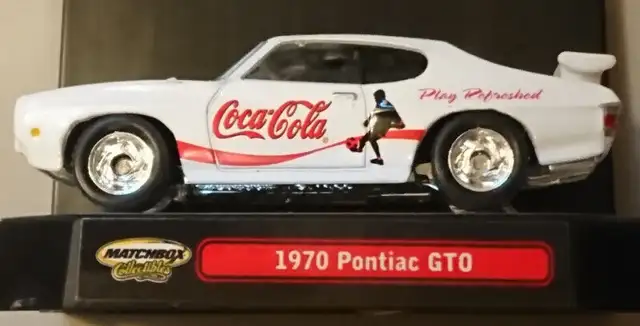 Vintage MATCHBOX Collectibles 1970 Pontiac GTO - Coca Cola Car in Arts & Collectibles in Oshawa / Durham Region - Image 5
