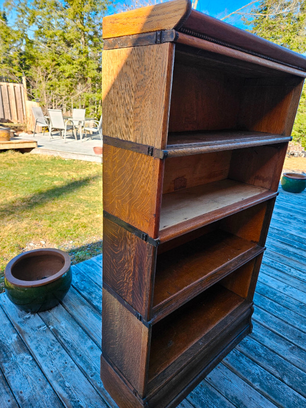 Barrister Bookcase for sale in Bookcases & Shelving Units in Sault Ste. Marie - Image 2