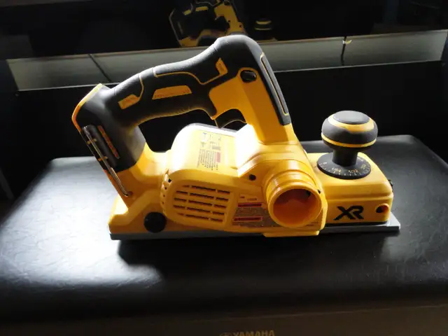 dewalt rabot in Power Tools in Saguenay - Image 4