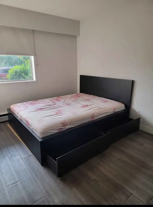 Queen size bed & mattress with board in Beds & Mattresses in Delta/Surrey/Langley - Image 2