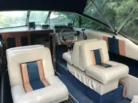 1988 SunRay Ciera 21 ft Cabin Cruiser.  4.3 L Mercruiser Cobra.