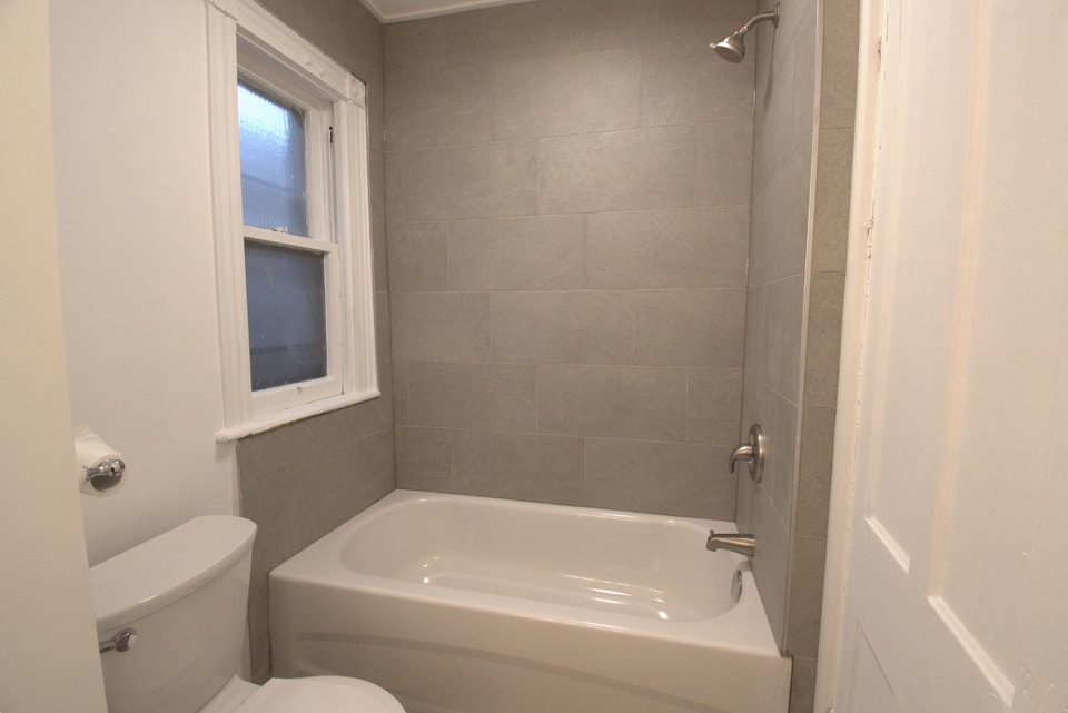 Charming home for rent close to James North 4