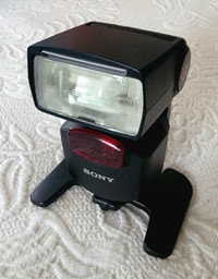 Sony Flash HVL-F43AM with TTL adapter for all Alpha cameras