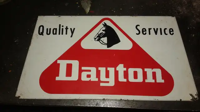 LOTS OF COOL ITEMS FOR LAWN ART/ HOME DECOR ETC in Other in Trenton - Image 2