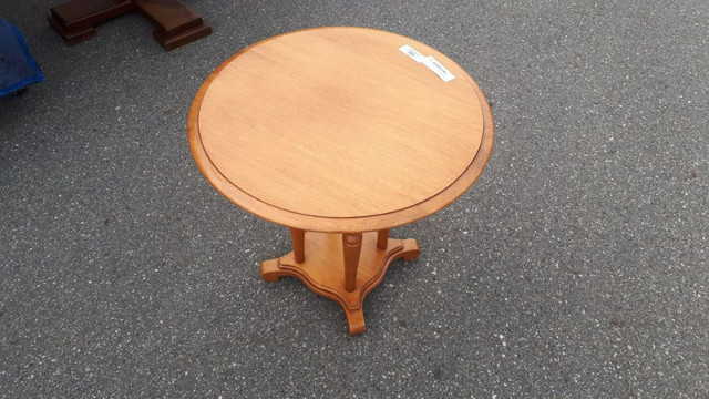 PARLOUR TABLE -ANTIQUE STYLE - in Other in Delta/Surrey/Langley - Image 3