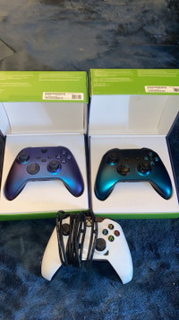 Xbox 1 controllers