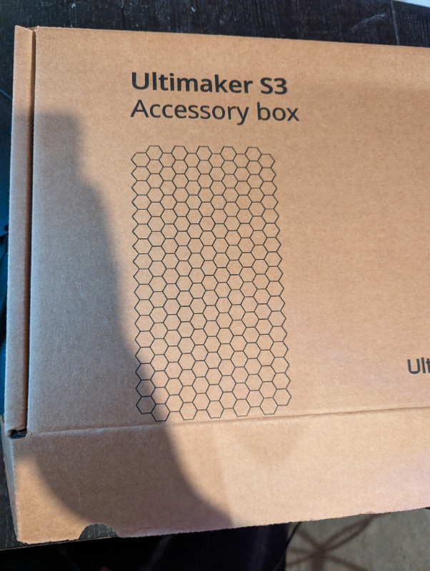 Ultimaker S3 3D Printer w Lots Of Spools(Nylon, Polycarbonate, P in General Electronics in Cambridge - Image 4