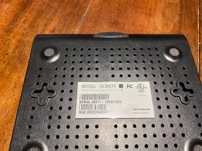 Thomson Technicolor DCM476 Cable Modem, View more
