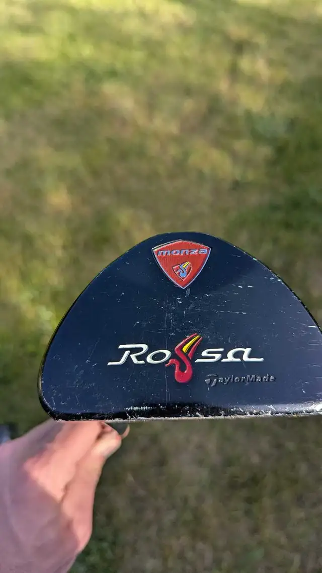 Titleist Sunday Bag with TaylorMade Clubs in Golf in Barrie - Image 7