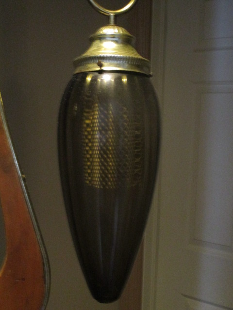 Stunning Mid Century Pole Lamp with Glass Tear Drop Shades in Arts & Collectibles in New Glasgow - Image 6