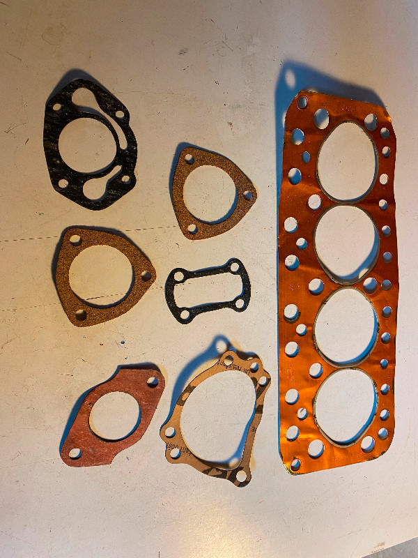 Austin Mini 1000 cc engine gaskets in Engine & Engine Parts in Calgary - Image 4
