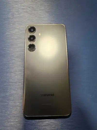 Samsung galaxy s24 black, View more