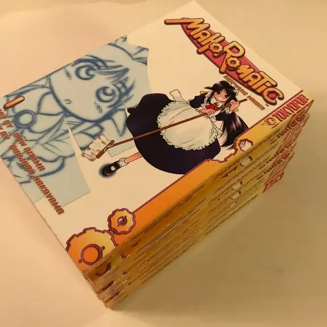 MahoRomatic Manga Volumes 1-7 (TokyoPop) in Comics & Graphic Novels in Kingston - Image 4