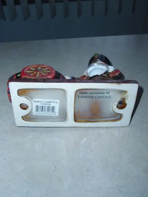 $25.00  ~ YANKEE CANDLE TEA LIGHT  NUTCRACKER CANNON HOLDER ~ in Arts & Collectibles in St. Catharines - Image 7
