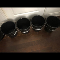 4 Small Plastic Buckets w/handle Dia:10.5” H: 10.5” $12