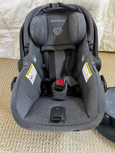 UPPABABY Mesa V2 wool infant car seat in Strollers, Carriers & Car Seats in Edmonton - Image 2