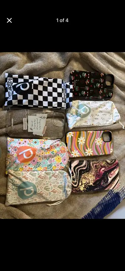 Loopy cases and kase me cases. All in great shape. Don’t have an iPhone 15 plus anymore.