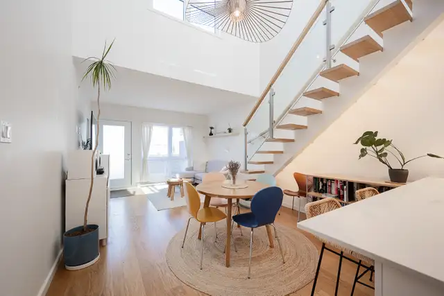 Tres beau condo au coeur d'Hochelaga avec mezzanine et terrasse in Long Term Rentals in City of Montréal - Image 4