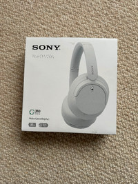 Noise Cancelling Headphones - Sony WH-CH720N - unused